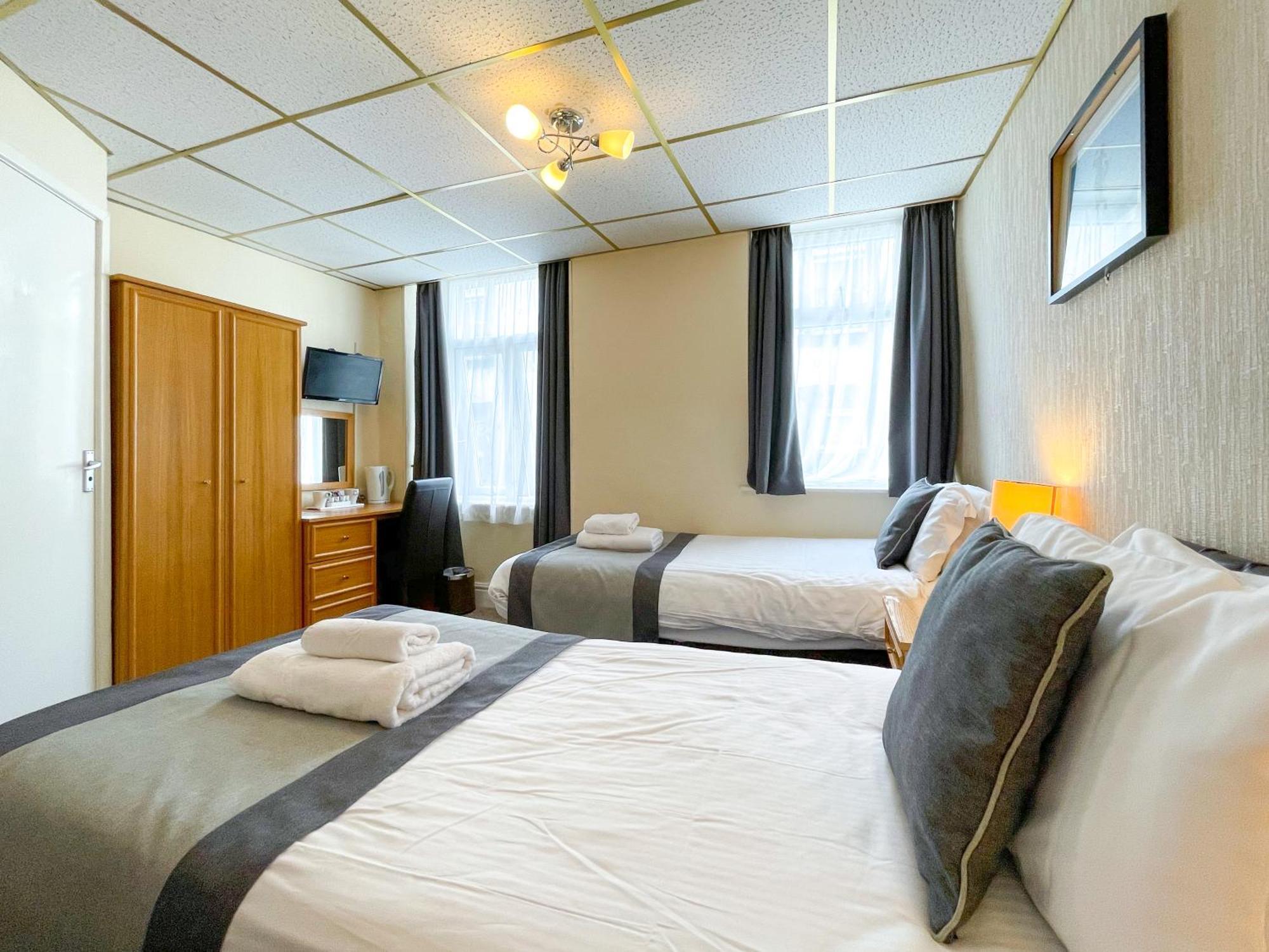 The Auckland Hotel Morecambe Buitenkant foto